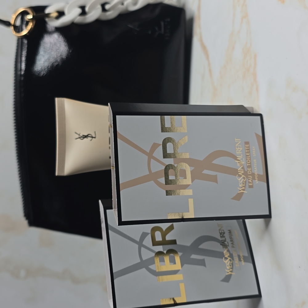 Yves Saint Laurent Libre Gift Set Bundle - Picture 6 of 8